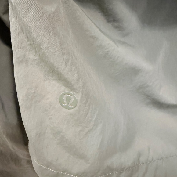Lululemon Always Effortless Jacket - Picture 3 of 8